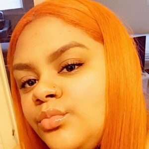 Meet your Posher, Krystalee